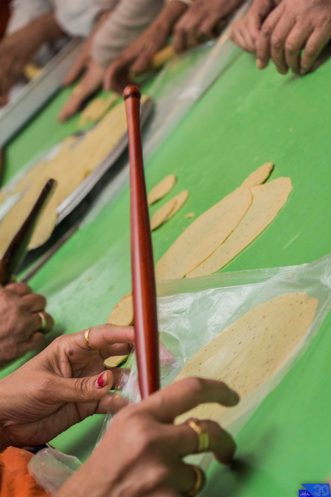 ©1987-2017 SKS Swaminarayan Temple East London